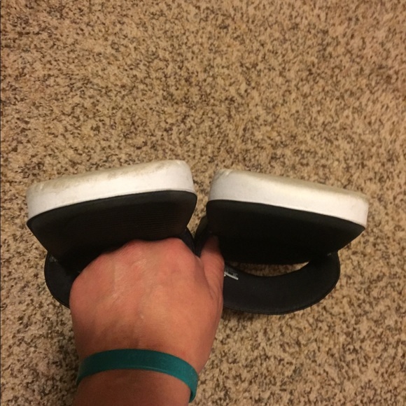 Nike Sandals - Picture 7 of 8